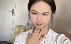 成 人免费午夜试看60秒